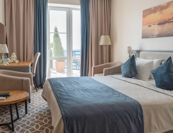 Стандарт с балконом (вид на море) 1 корпус - Спа-отель Grace Aqua Villa / Грейс Аква Вилла Сухум