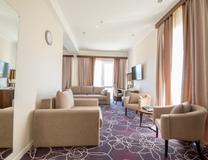 Джуниор Сюит без балкона 1 корпус - Спа-отель Grace Aqua Villa / Грейс Аква Вилла Сухум