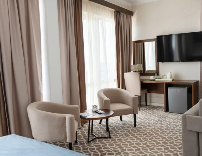 Джуниор сюит с балконом 1 корпус - Спа-отель Grace Aqua Villa / Грейс Аква Вилла Сухум