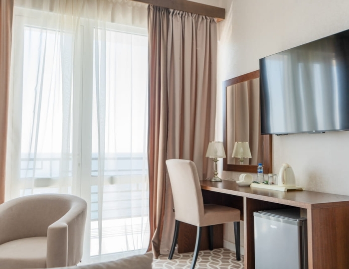 Джуниор сюит с балконом 1 корпус - Спа-отель Grace Aqua Villa / Грейс Аква Вилла Сухум